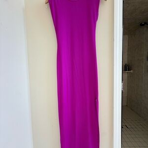 Elegant Pink Sleeveless Dress